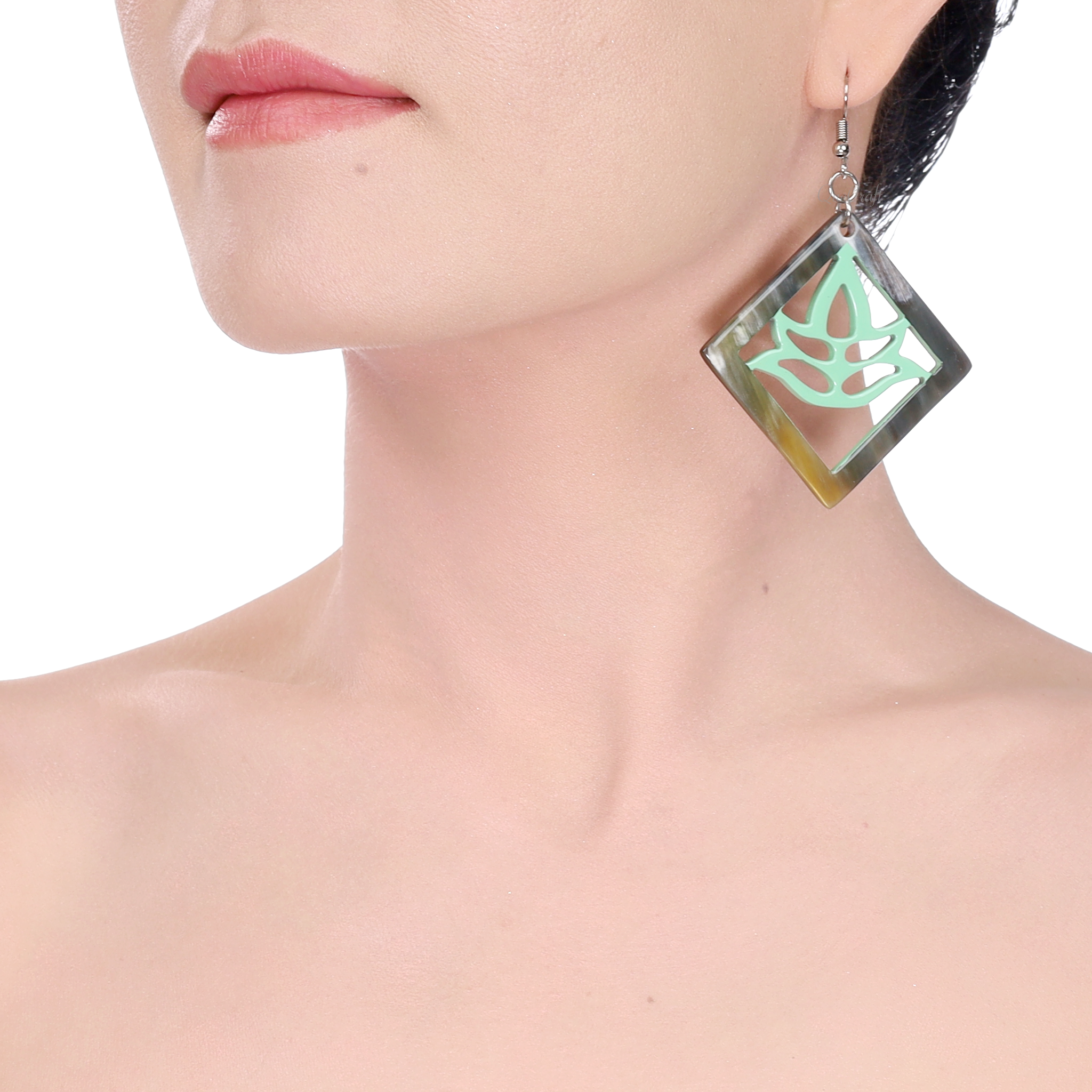 Horn & Lacquer Earrings #14220 - HORN JEWELRY